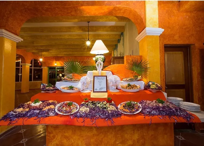 Pavoreal Hotel