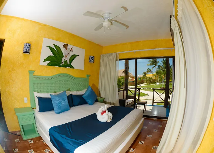 Pavoreal Hotel