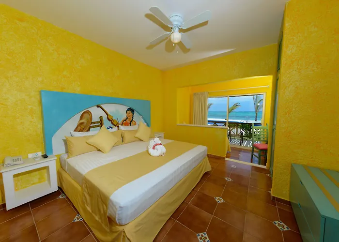 Hotel Pavoreal