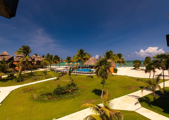 Pavoreal Hotel 4*