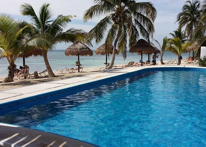Hotel Pavoreal 4*