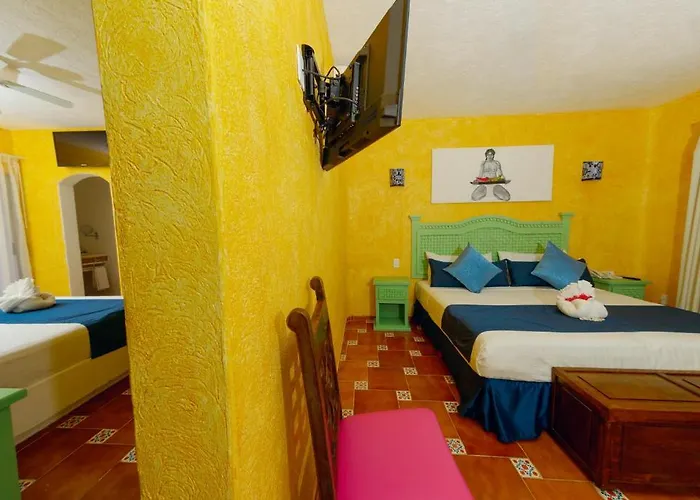 Pavoreal Hotel